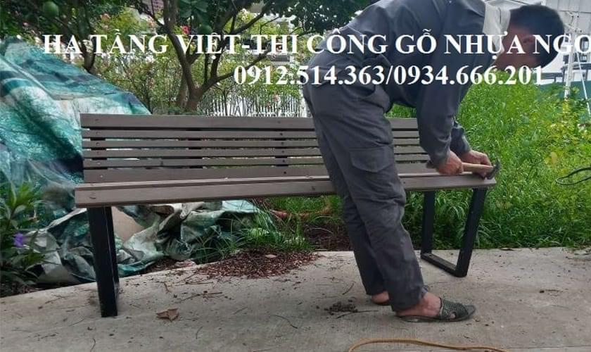 Mẫu bàn ghế gỗ nhựa ngoài trời